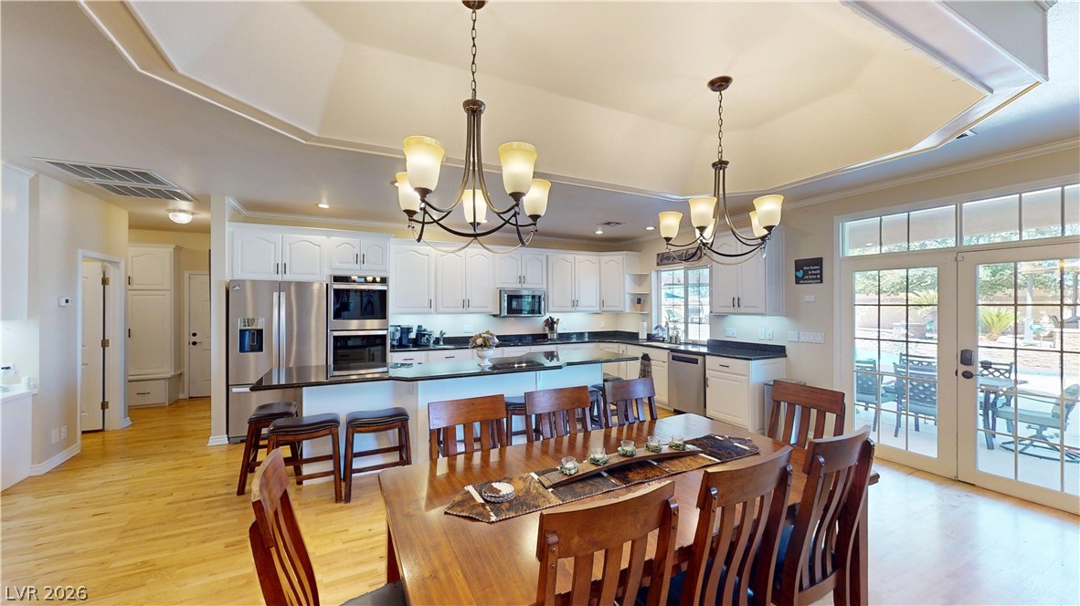 6440 Spanish Garden Court Property Photo 18