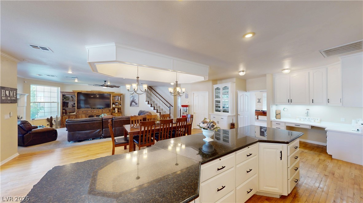 6440 Spanish Garden Court Property Photo 22