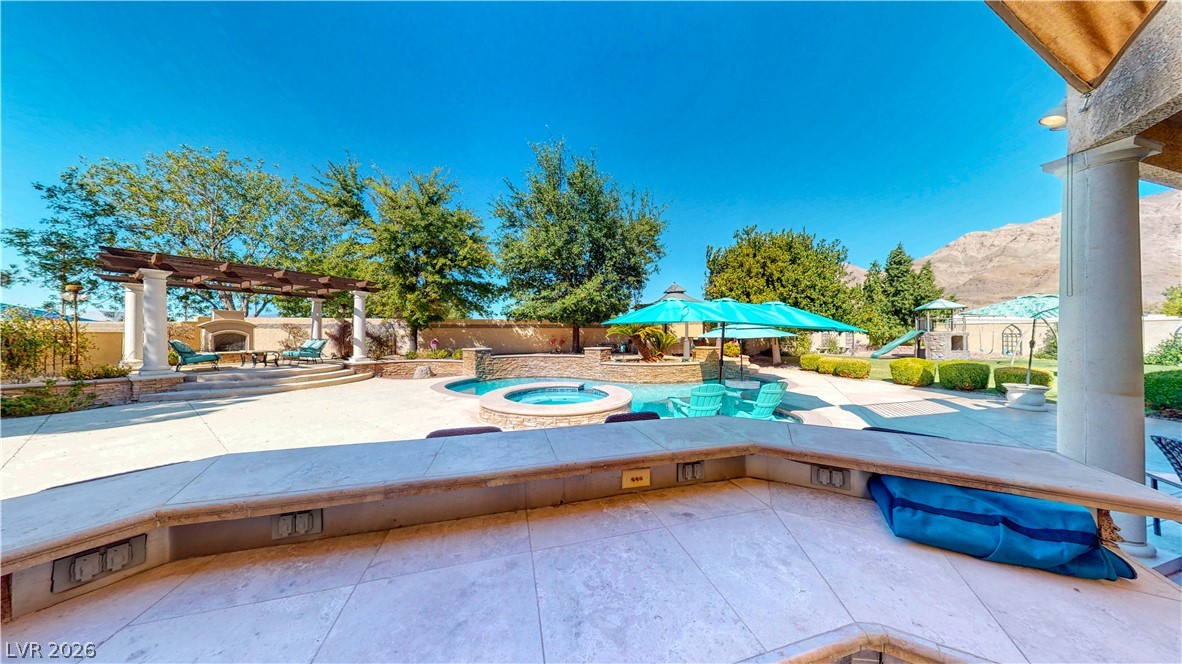 6440 Spanish Garden Court Property Photo 44