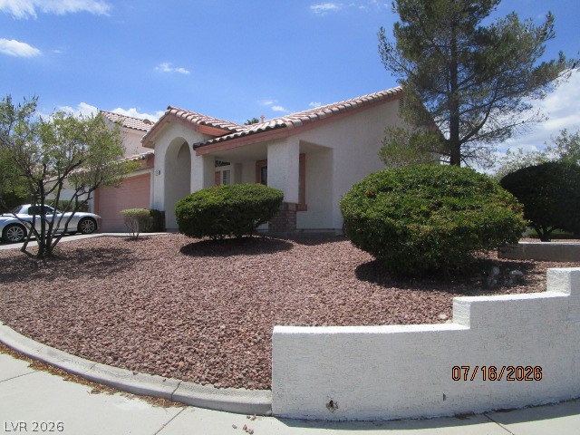 2345 Queen Bee Court Property Photo 2