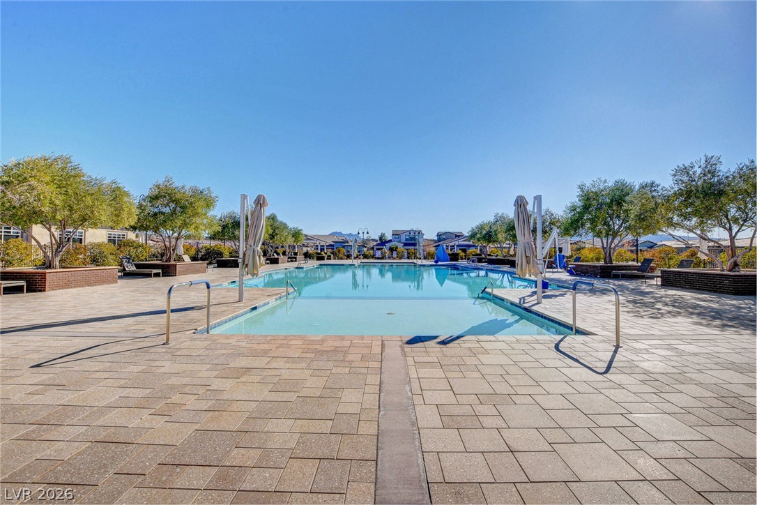 417 Honeybrush Avenue Property Photo 50