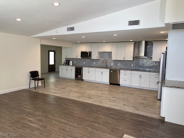 2047 Westwind Road Property Photo 6
