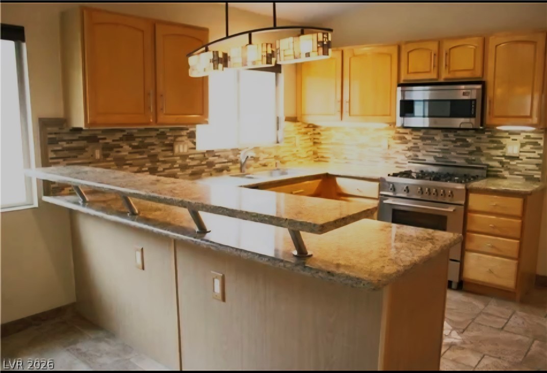 695 Jane Eyre Place Property Photo 9
