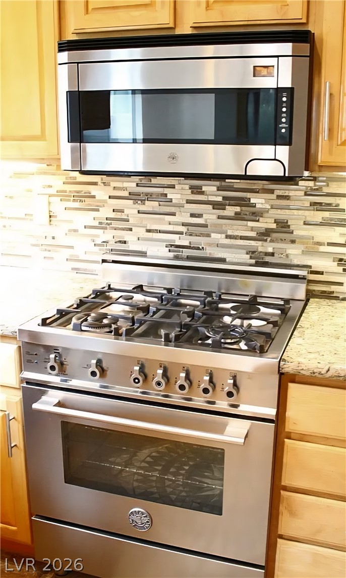 695 Jane Eyre Place Property Photo 13