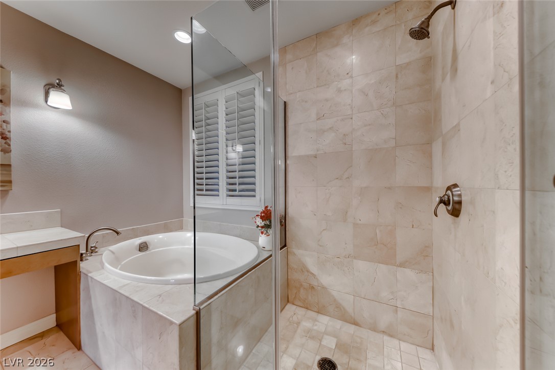 20 Via Mantova 210 Property Photo 26