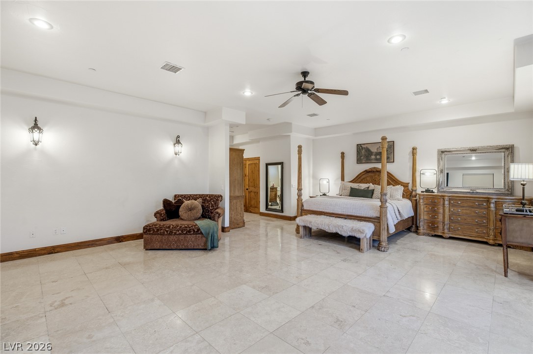 1369 Opal Valley Street Property Photo 21
