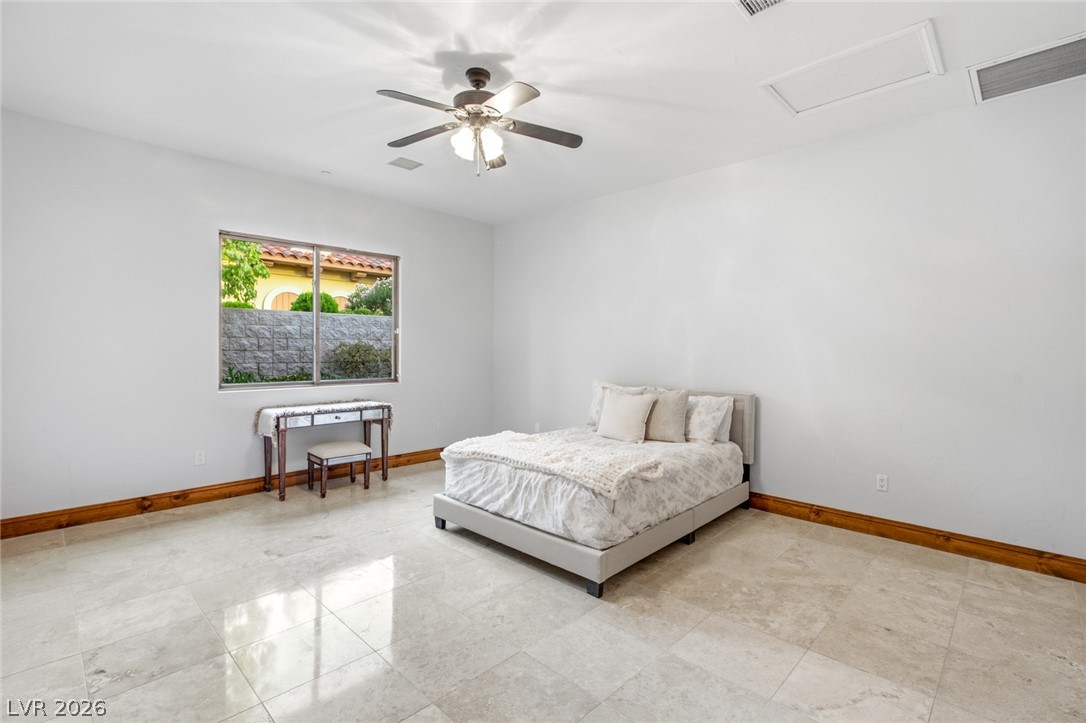 1369 Opal Valley Street Property Photo 28