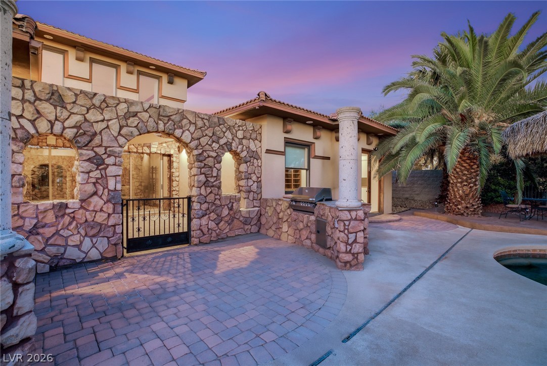 1369 Opal Valley Street Property Photo 43