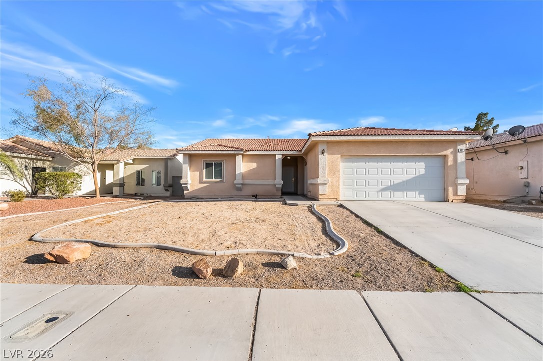 3113 West Colton Avenue Property Photo 1