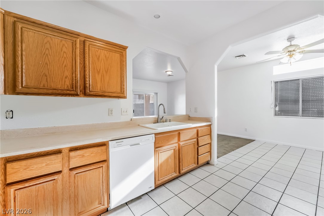 3113 West Colton Avenue Property Photo 11