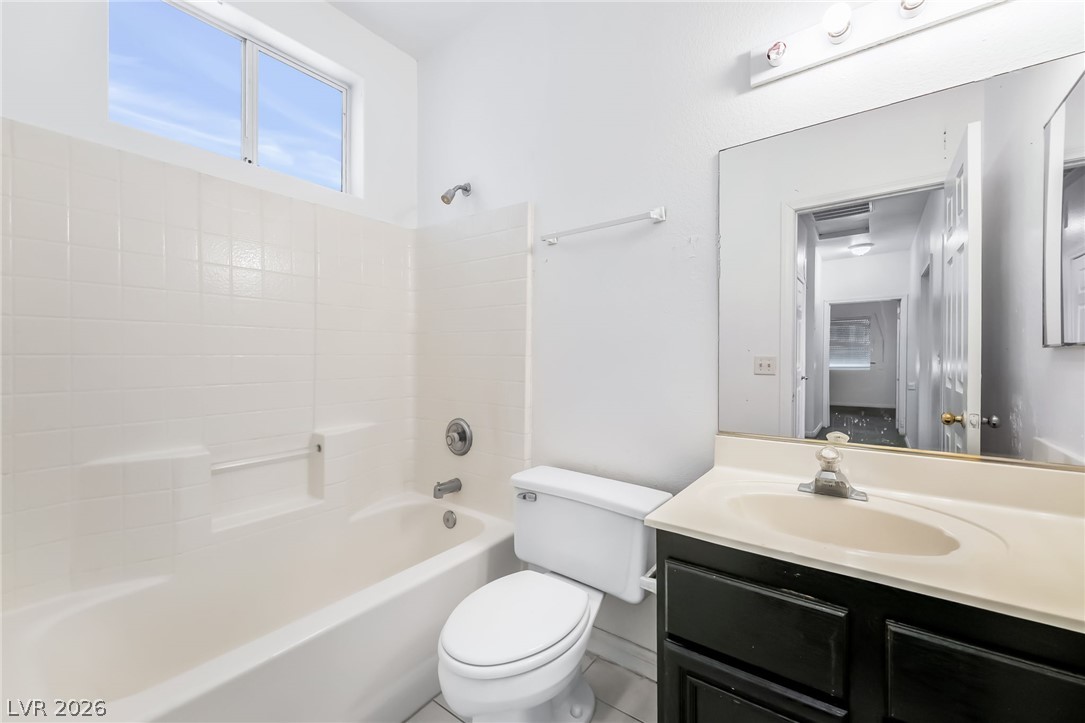 3113 West Colton Avenue Property Photo 27