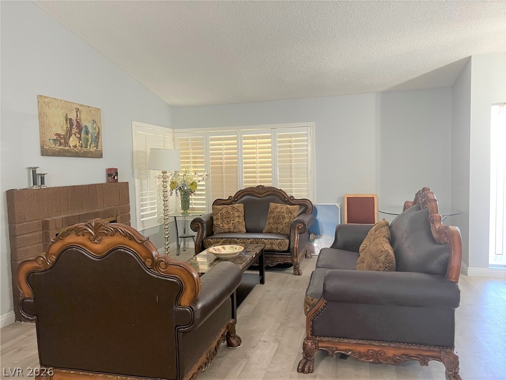 4761 Torrence Drive Property Photo 5