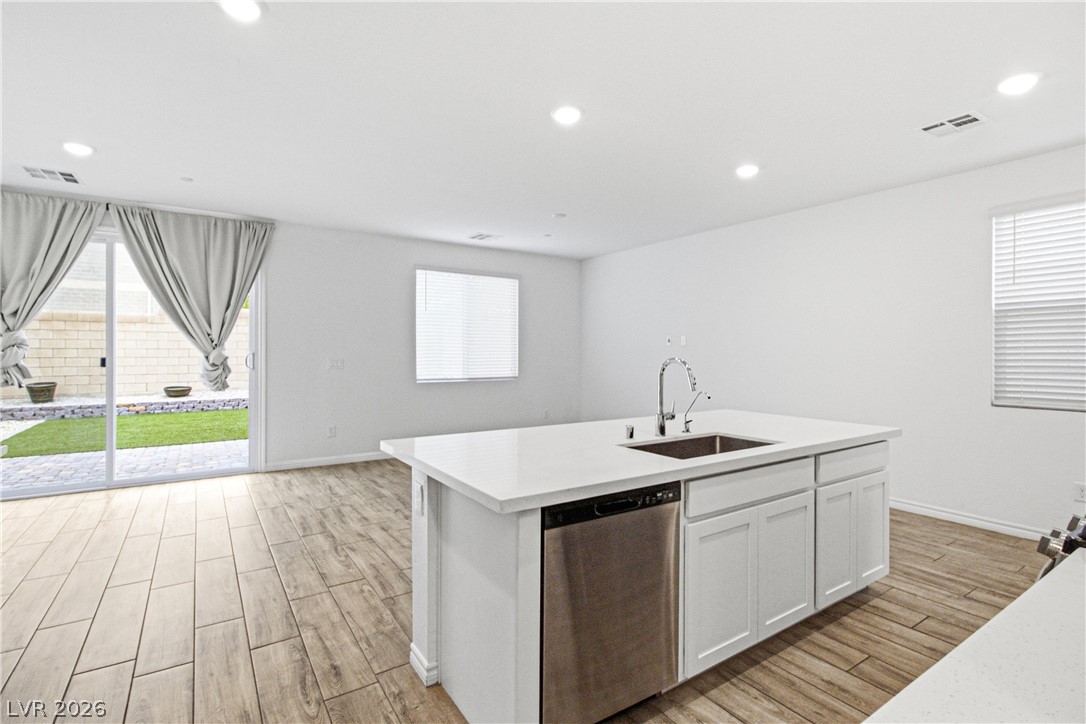 9763 Mojave Mountain Street Property Photo 10