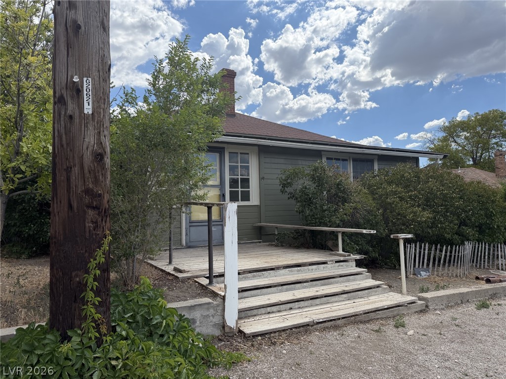 5 Avenue H Property Photo 1