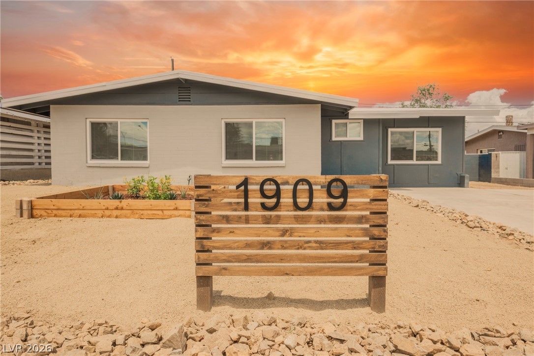 1909 Griffith Avenue Property Photo 3
