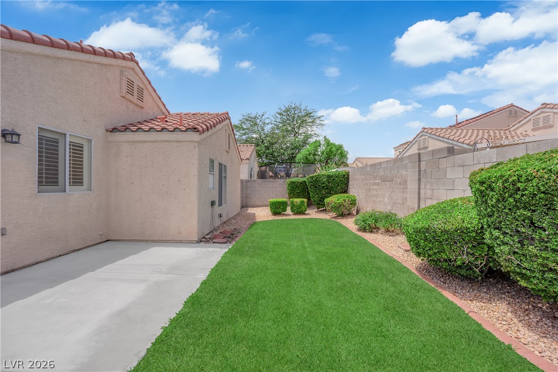 8548 Shady Pines Drive Property Photo 25