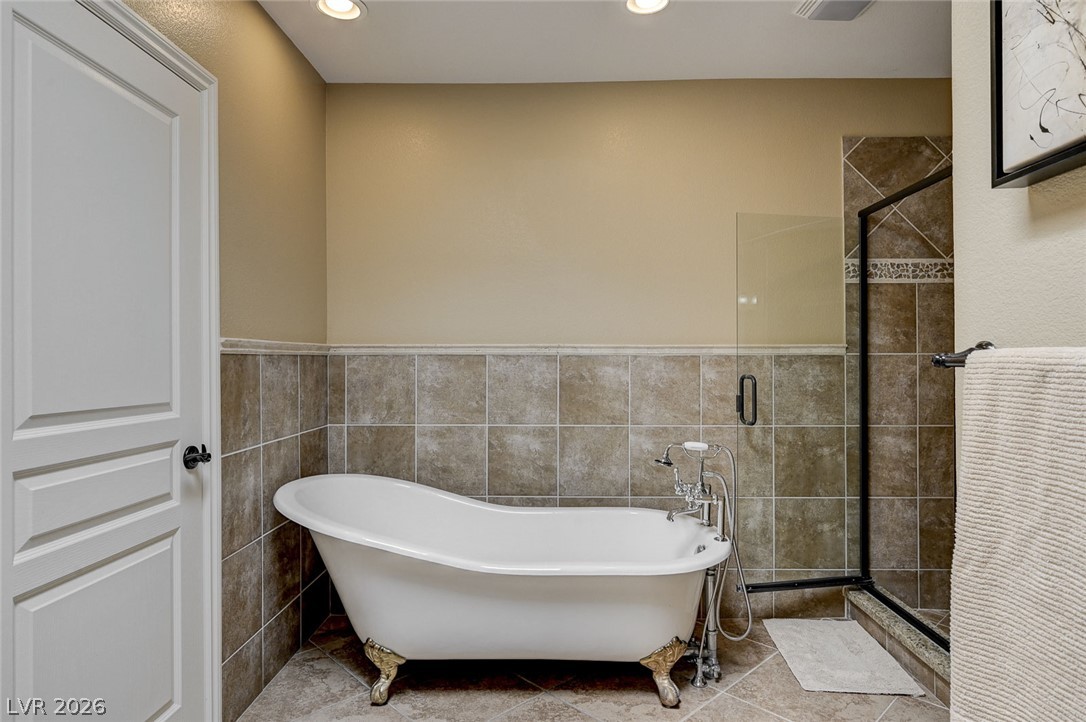 2701 Alta Drive Property Photo 28
