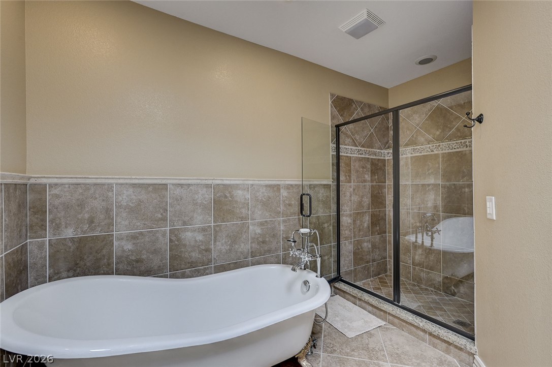 2701 Alta Drive Property Photo 29