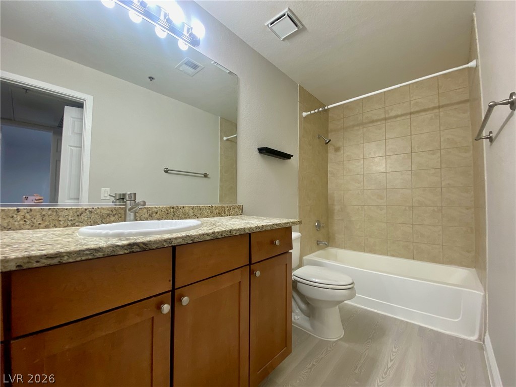 4200 South Valley View Boulevard 2100 Property Photo 14