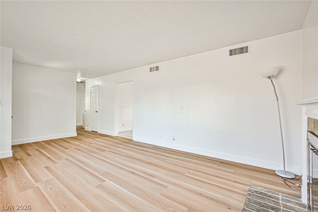 7186 Fenway Avenue Property Photo 7