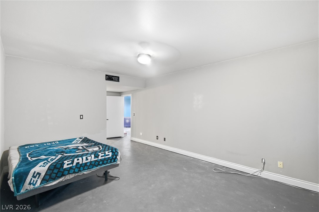 435 Los Feliz Street Property Photo 33