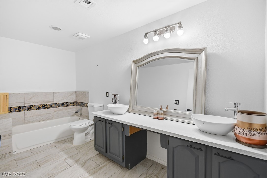 435 Los Feliz Street Property Photo 34