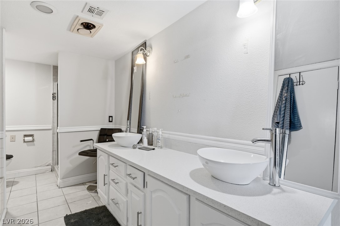 435 Los Feliz Street Property Photo 38