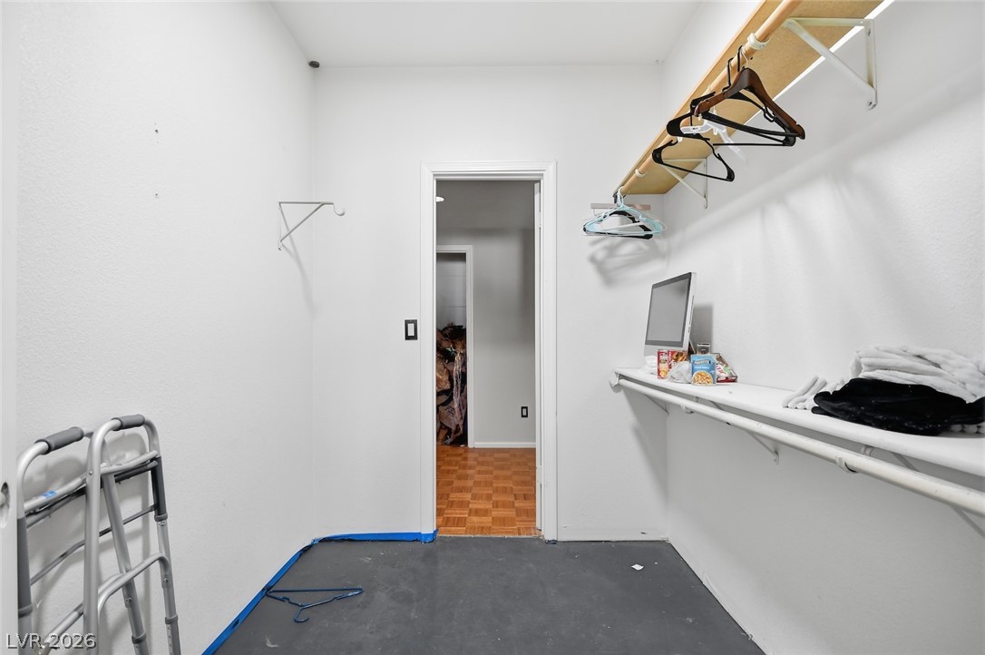 435 Los Feliz Street Property Photo 40