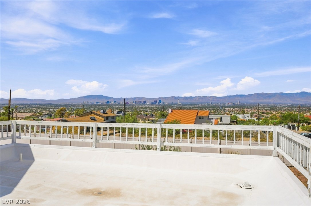 435 Los Feliz Street Property Photo 52