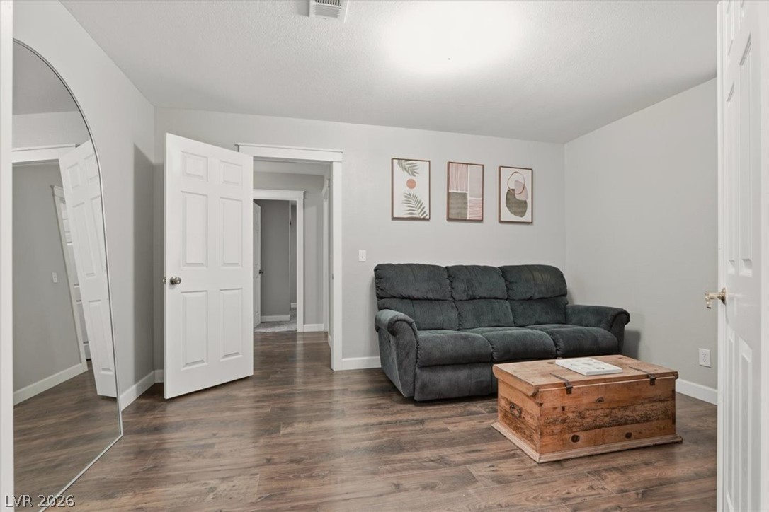 5528 Rock Creek Lane Property Photo 14