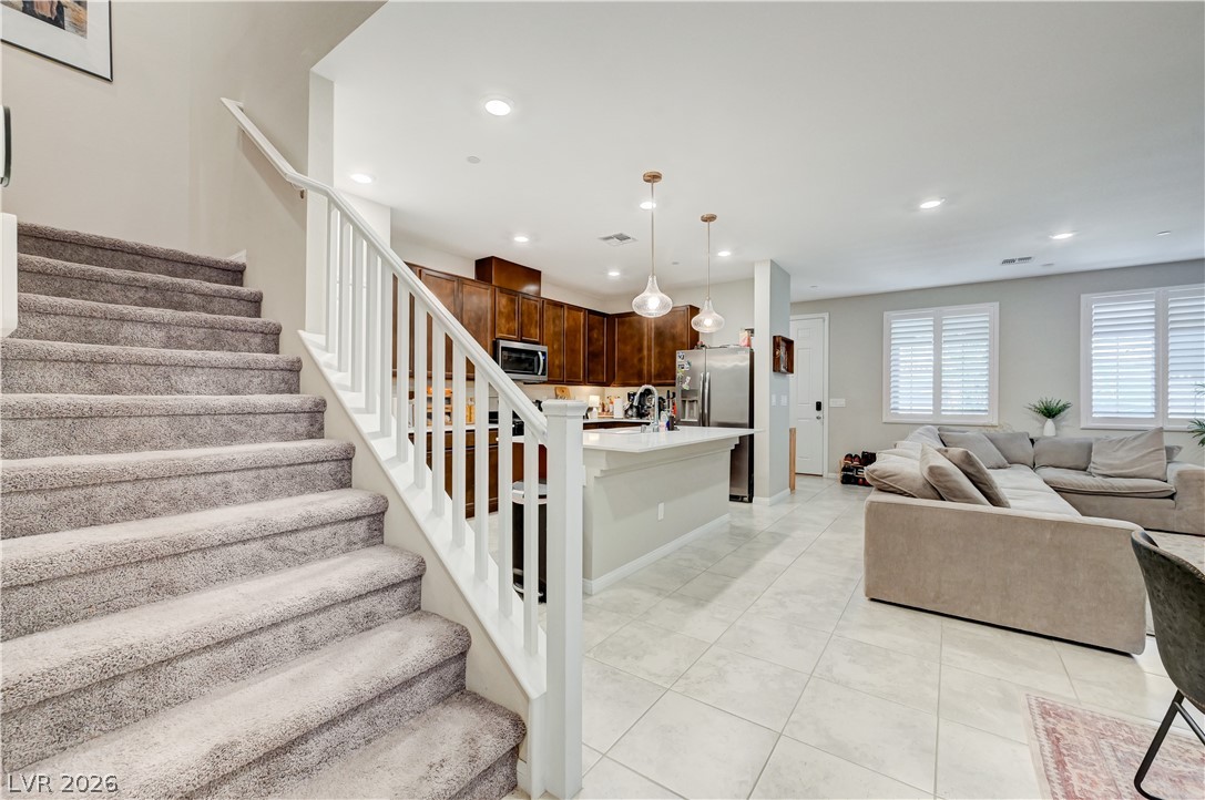 2433 Bellinzona Place Property Photo 13