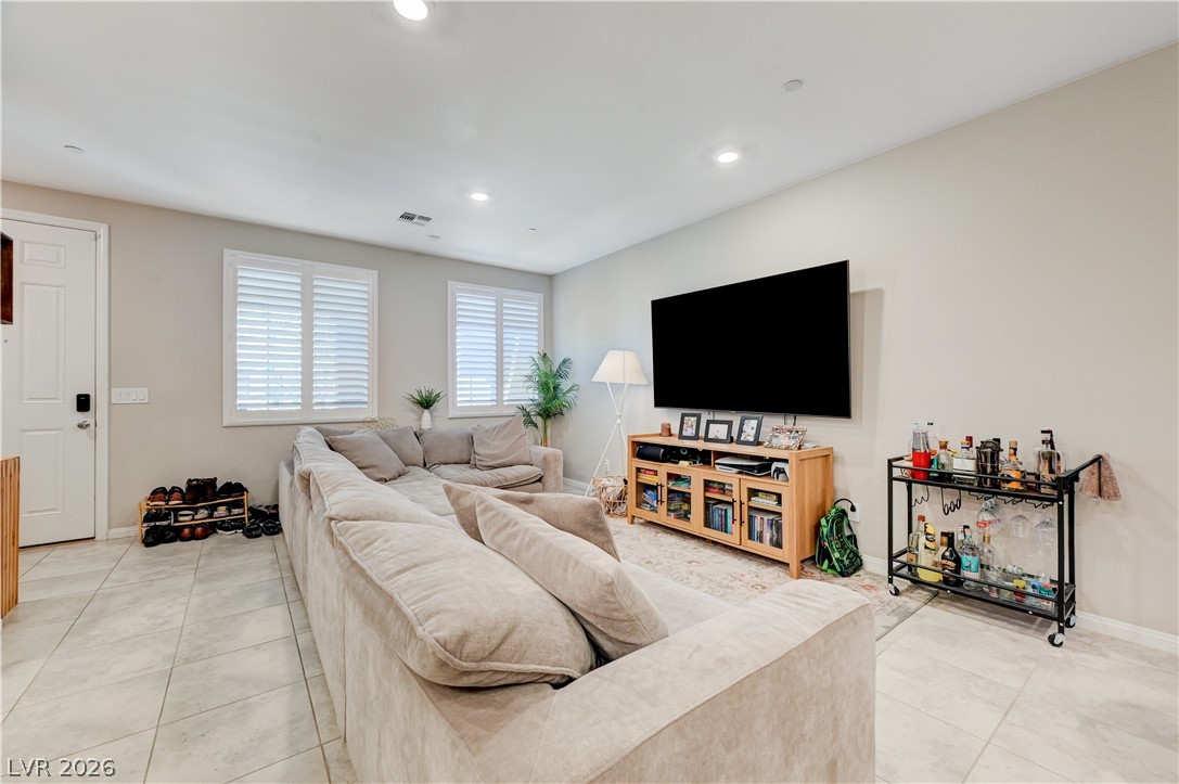 2433 Bellinzona Place Property Photo 26