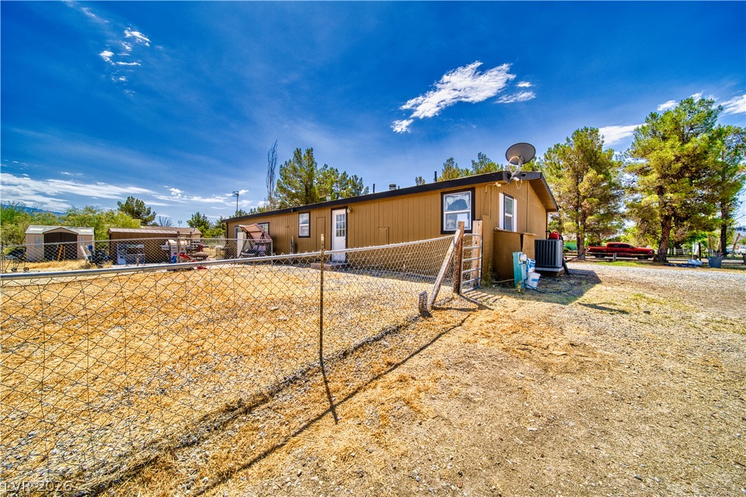 1400 West Horn Road Property Photo 18