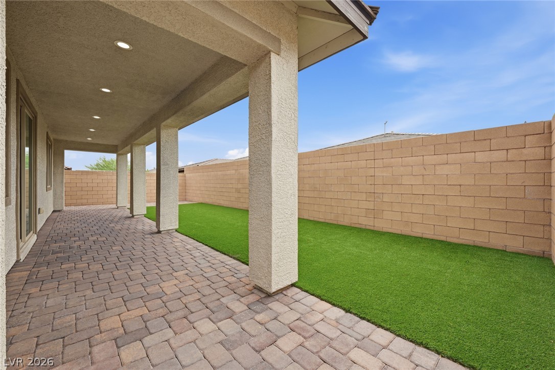748 Omaggio Place Property Photo 44