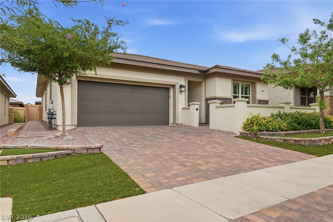 748 Omaggio Place Property Photo 73