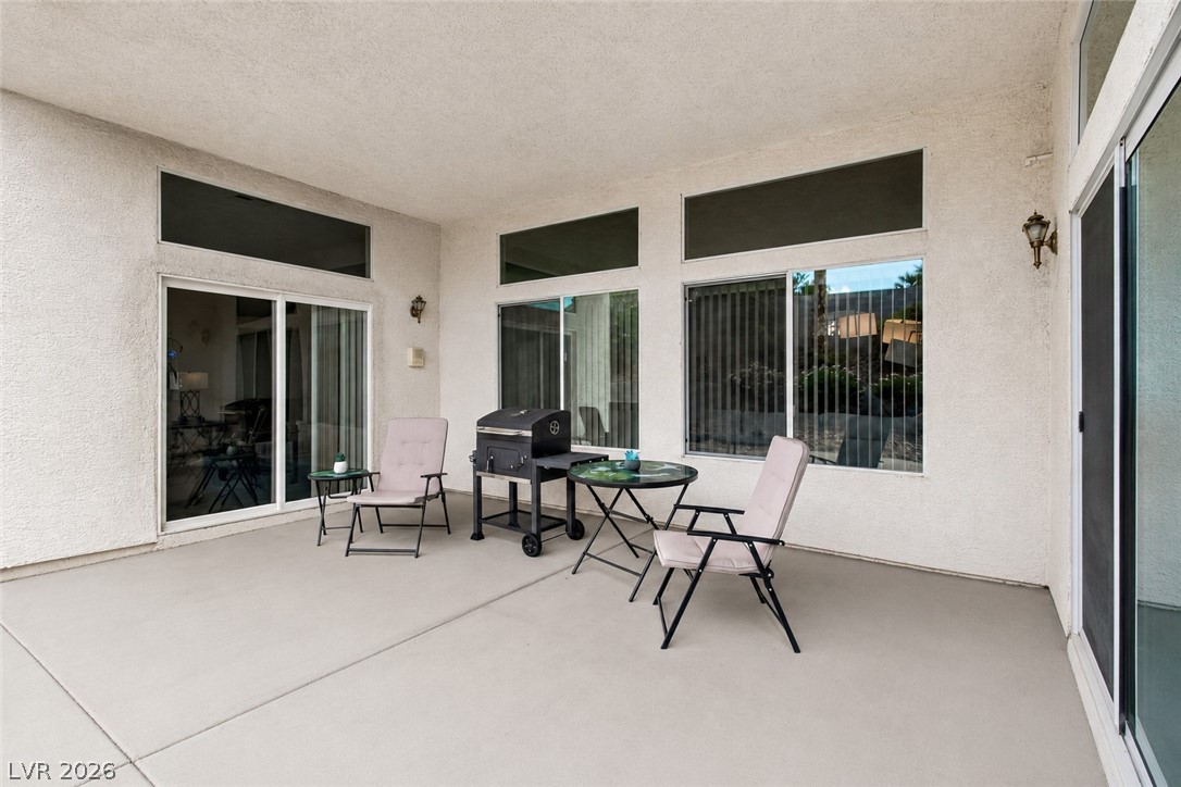 5525 Chicory Falls Court Property Photo 28