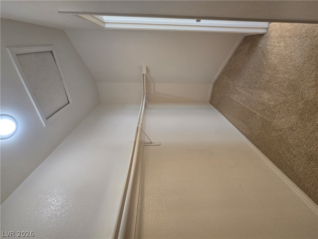 9164 Craven Avenue Property Photo 21