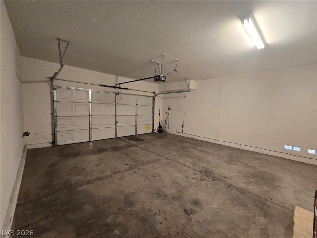 9164 Craven Avenue Property Photo 35