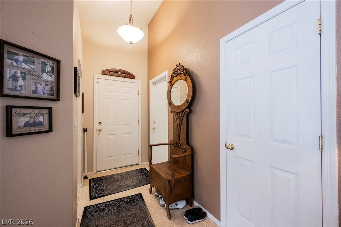4557 Rapallo Court Property Photo 4