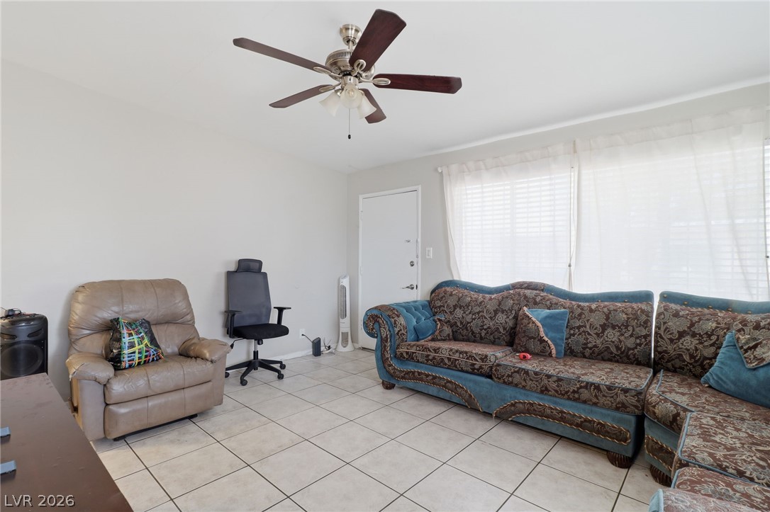 2101 Stanley Avenue Property Photo 6