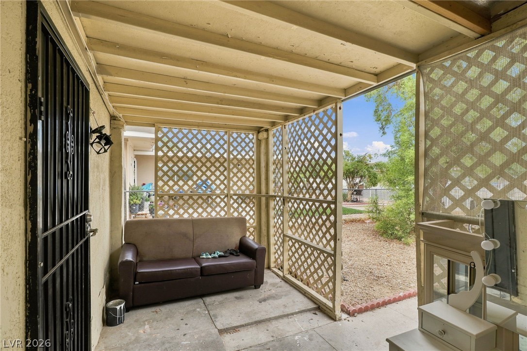 2101 Stanley Avenue Property Photo 28