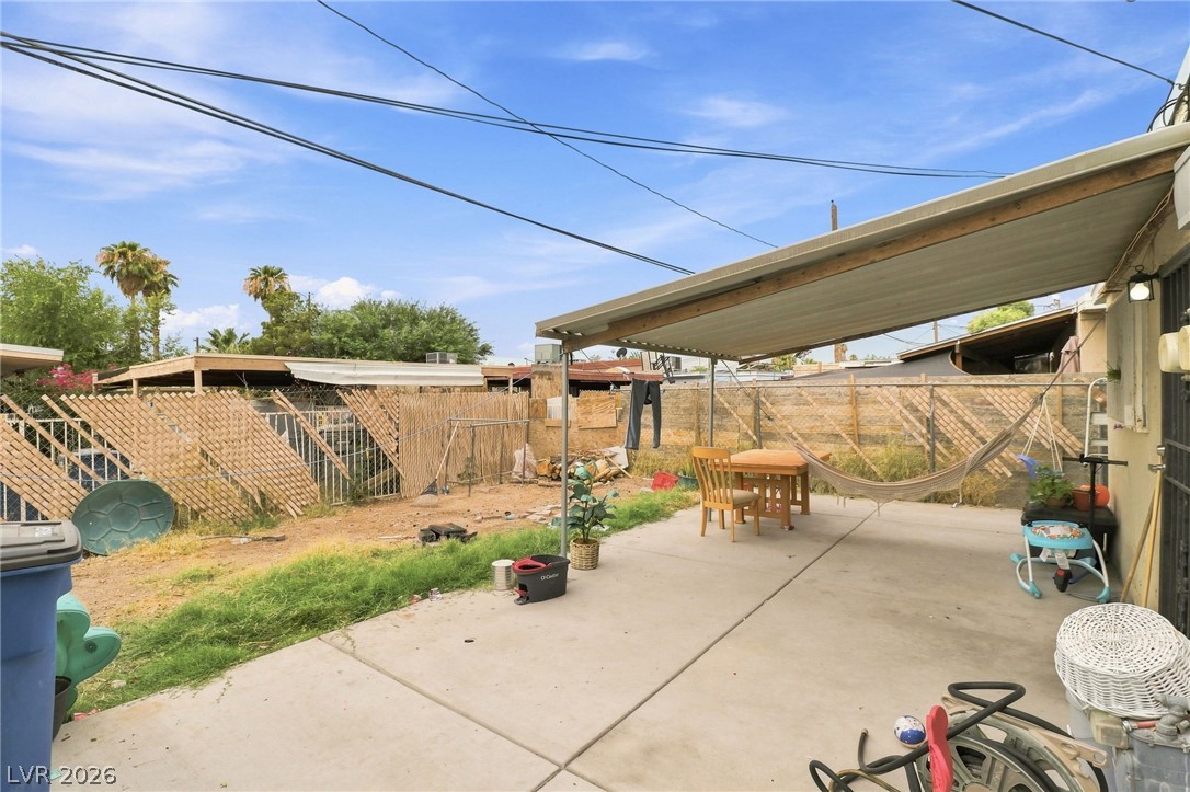 2101 Stanley Avenue Property Photo 45