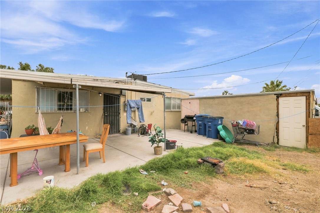2101 Stanley Avenue Property Photo 48