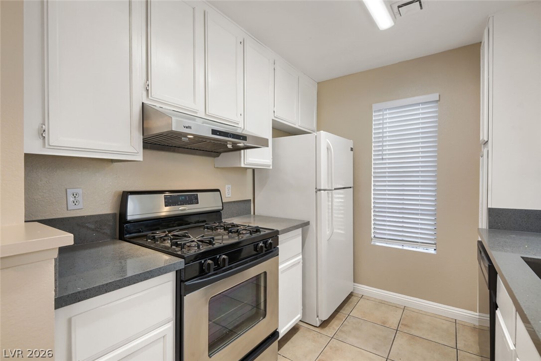 4860 Nara Vista Way 102 Property Photo 10