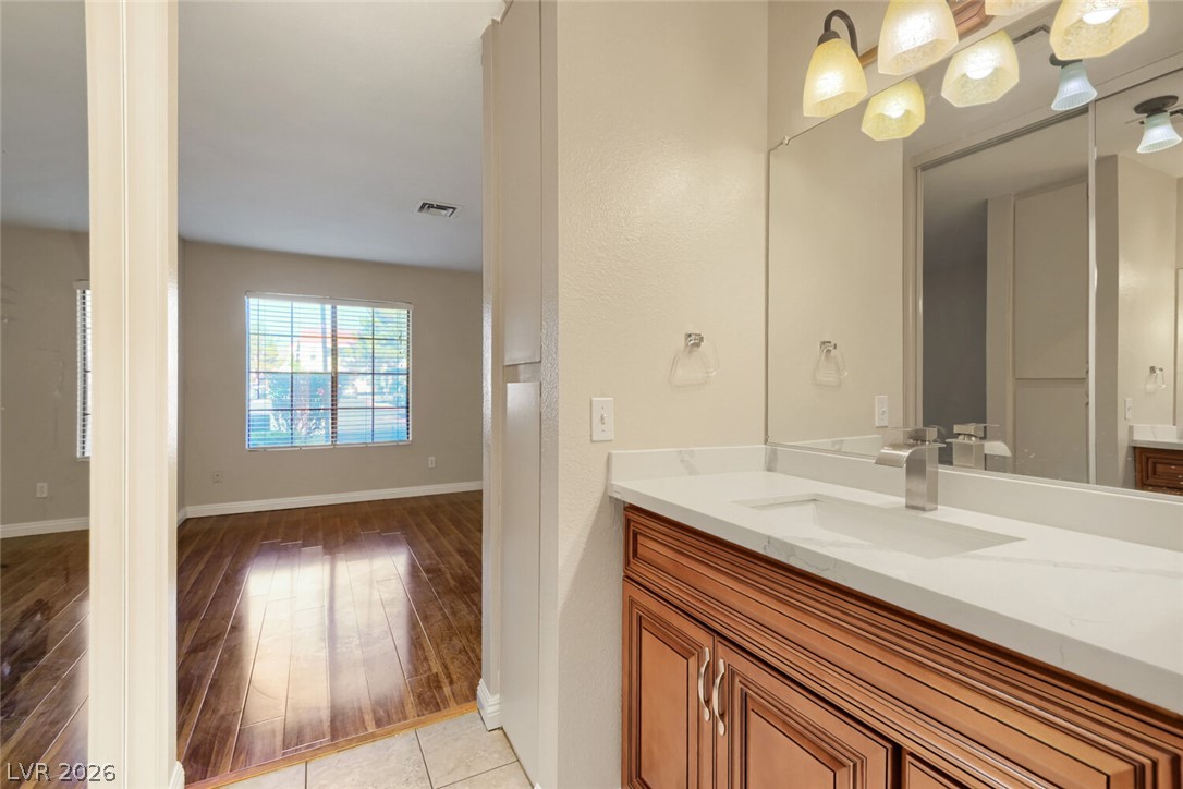4860 Nara Vista Way 102 Property Photo 18