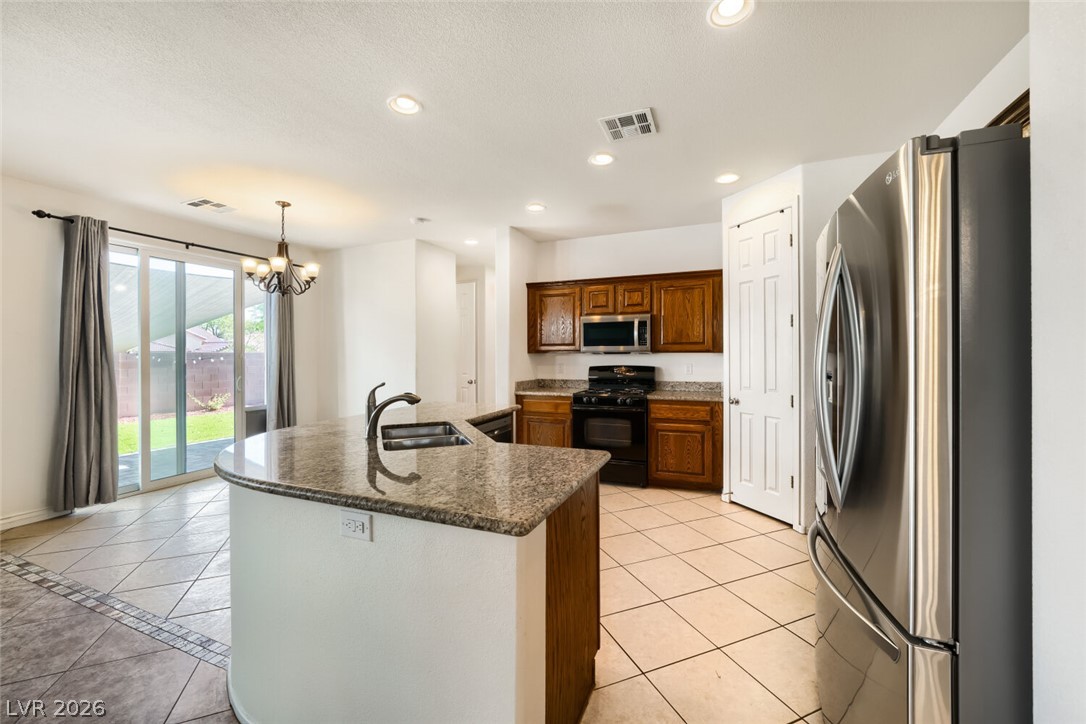 3412 Osiana Avenue Property Photo 6
