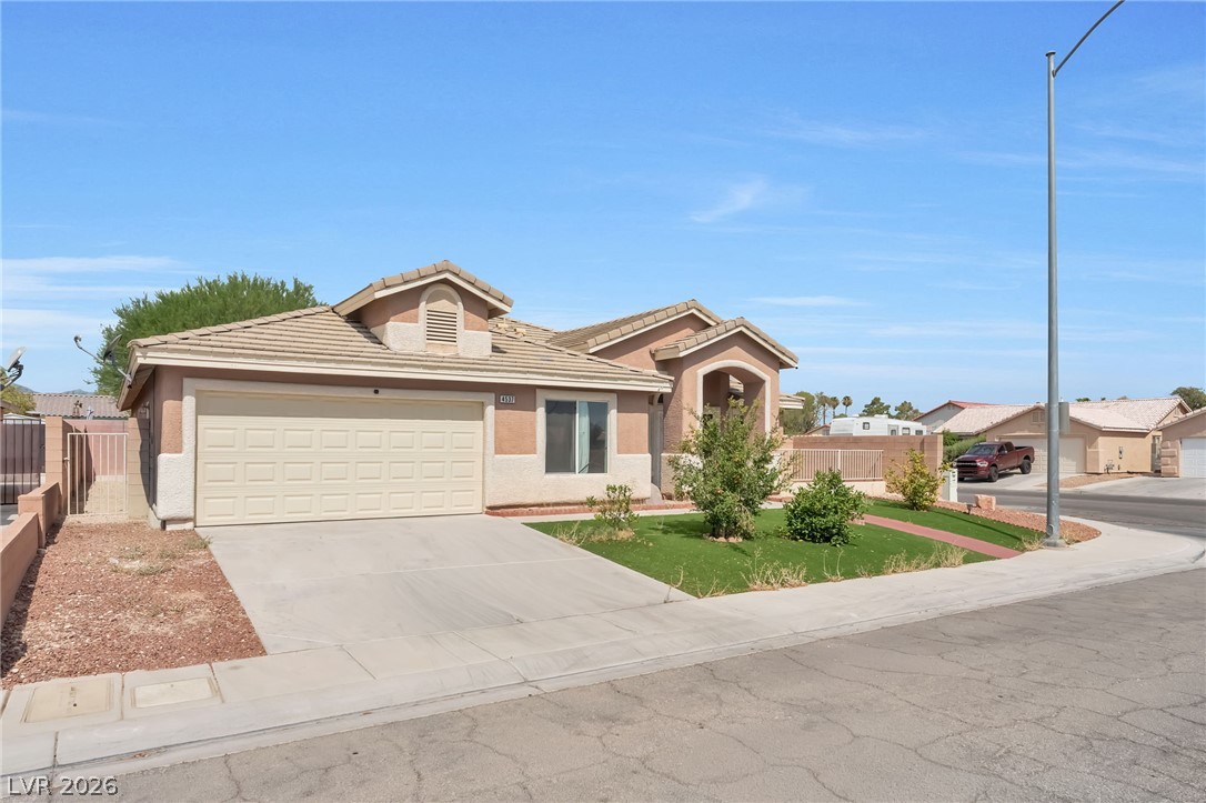 4537 Colonial Canyon Street Property Photo 4