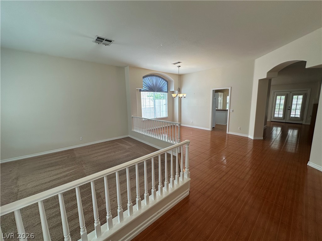 2109 Cedar Hills Street Property Photo 2