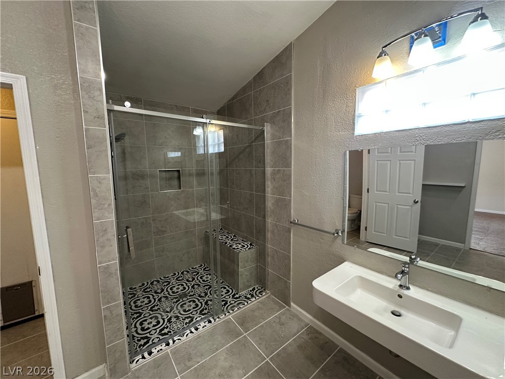 2109 Cedar Hills Street Property Photo 15