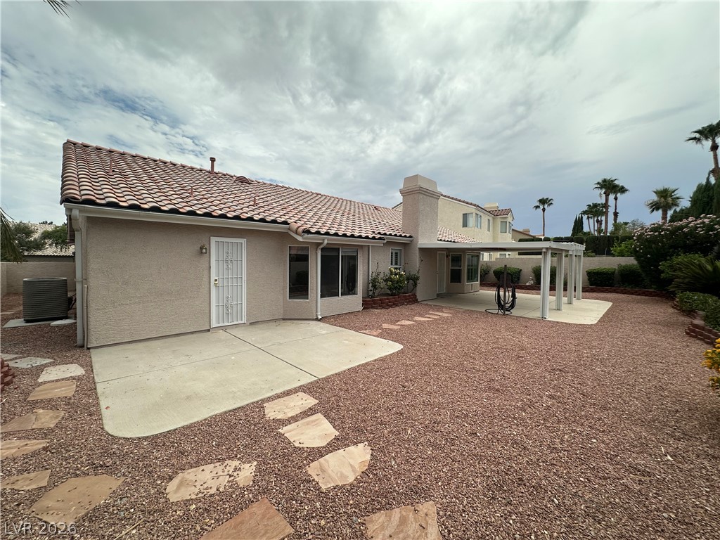 2109 Cedar Hills Street Property Photo 27